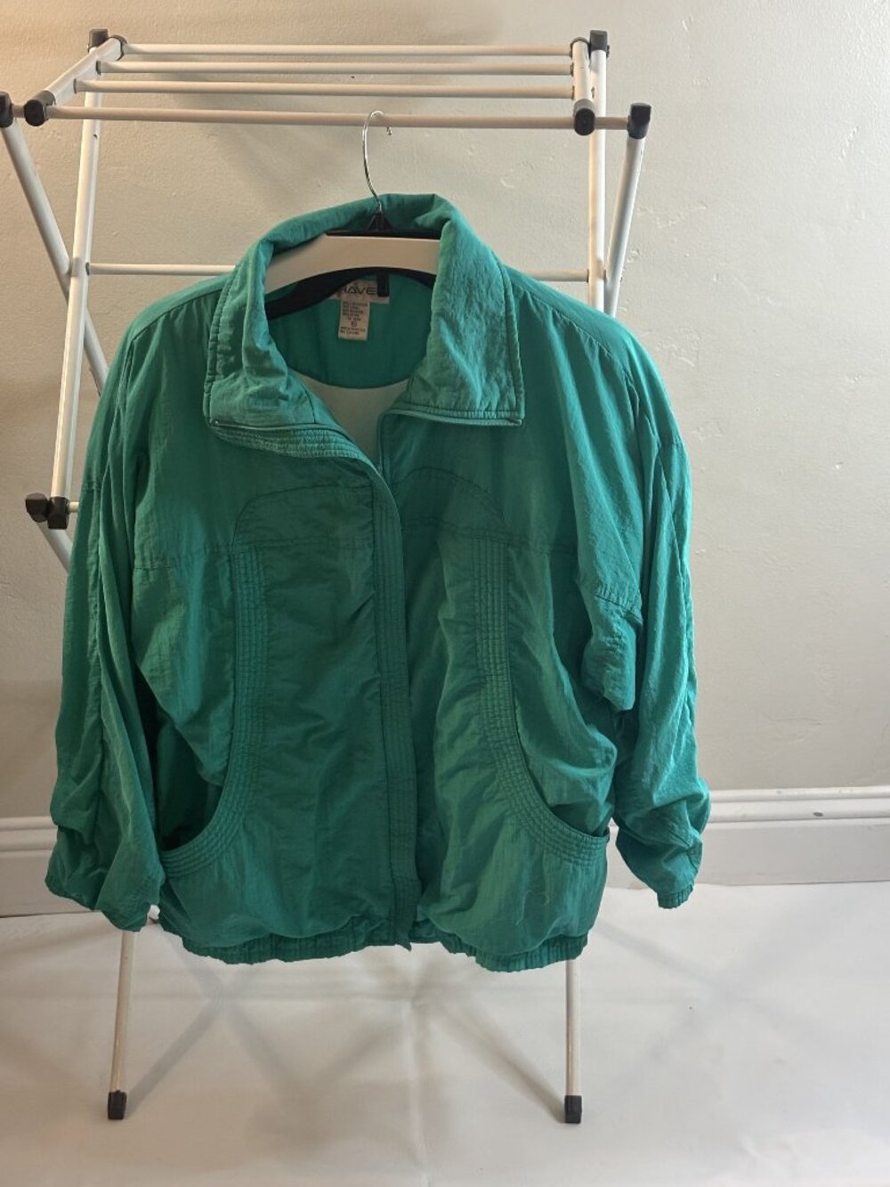 Chaver Green Nylon Windbreaker Jacket XL Lightweight Casual Outerwear